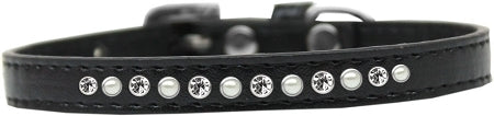 3/8" wide collar adorned with 1 row of pearls and rhinestones along with a rhinestone buckle.