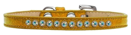 3/8" wide collar adorned with 1 row of rhinestones and a rhinestone buckle.