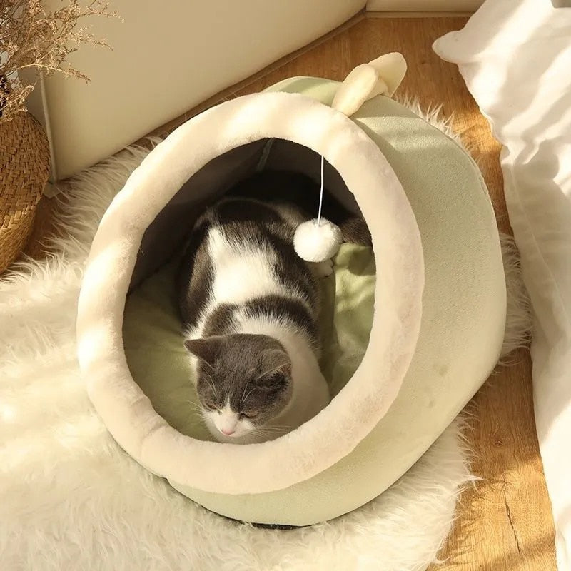 Fancy Warm Pet Bed